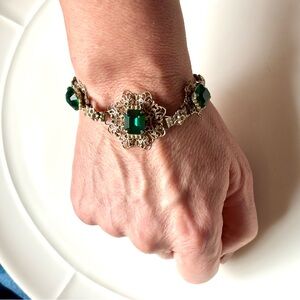Elegant Antique Green Gemstone Bracelet